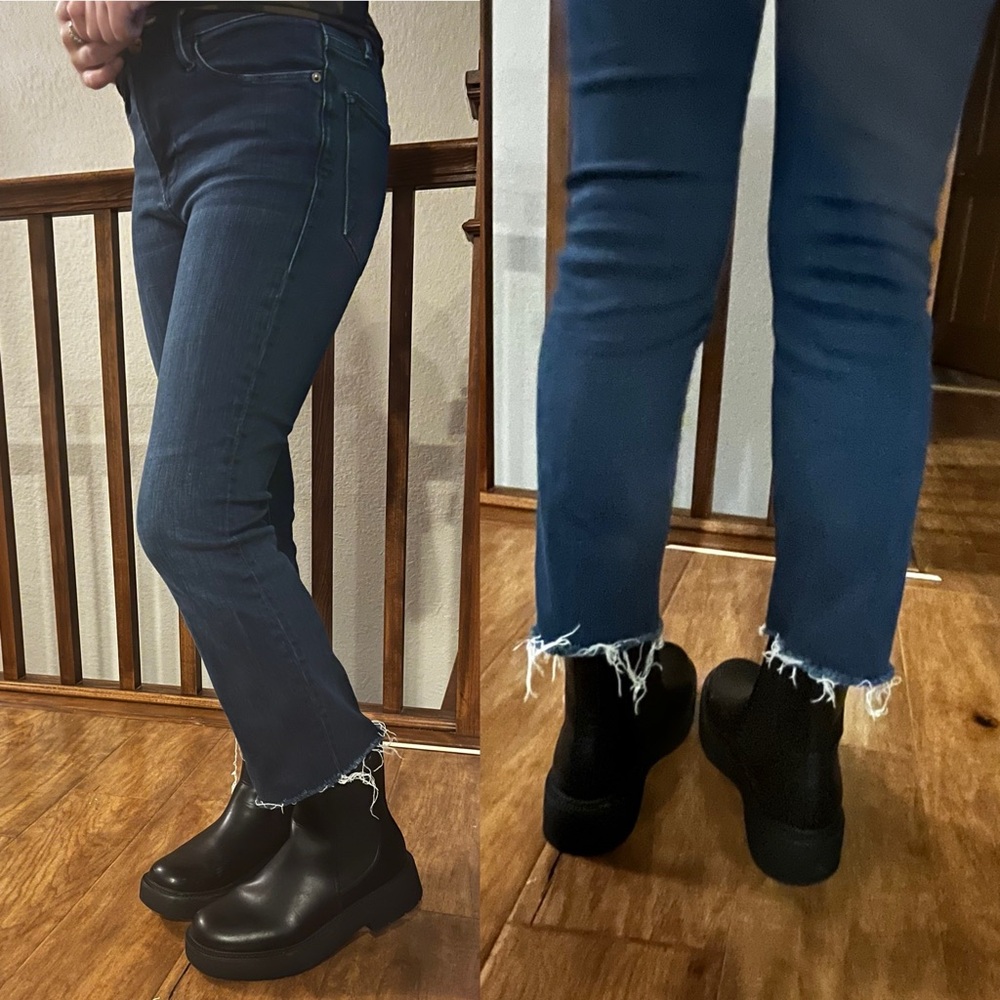 FRAME Le High Straight denim with raw hem size 26
